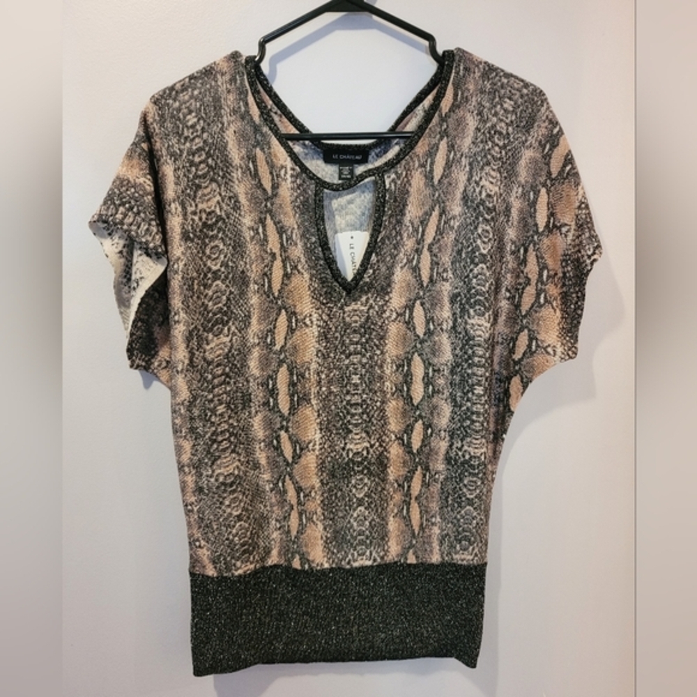NWT Beautiful Sparkly Top